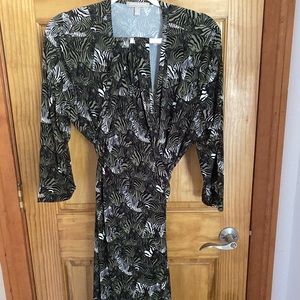 XL Banana Republic zebra wrap dress